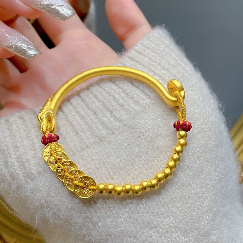 Ancient method gold - colored Five Emperor Coins snake - shaped half - bracelet and hand chain for women, a new retro and luxurious style, a snake - themed bracelet for those in their zodiac year, a New Year's gift - Image 3