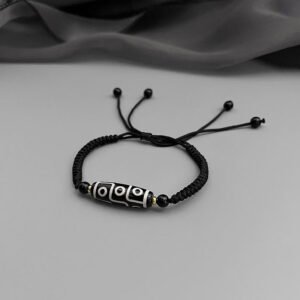 New Chinese-style retro nine-eyed dzi bead braided bracelet, niche design, high-end sense, ethnic style, Tibetan-style hand rope for men and women